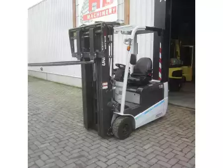 El Truck - 3-hjul 2015  Nissan Heftruck L16Q, elek., triplex, side shift, vorkverstelling. (1)