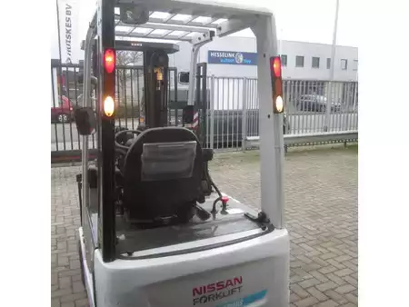 El Truck - 3-hjul 2015  Nissan Heftruck L16Q, elek., triplex, side shift, vorkverstelling. (12)