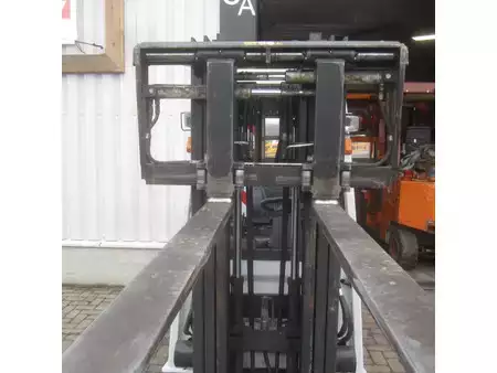El Truck - 3-hjul 2015  Nissan Heftruck L16Q, elek., triplex, side shift, vorkverstelling. (3)