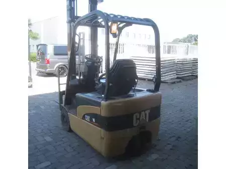 Elektro tříkolové VZV 2006  CAT Lift Trucks EP16NT, elektrisch, duplomast, side shift. (3)