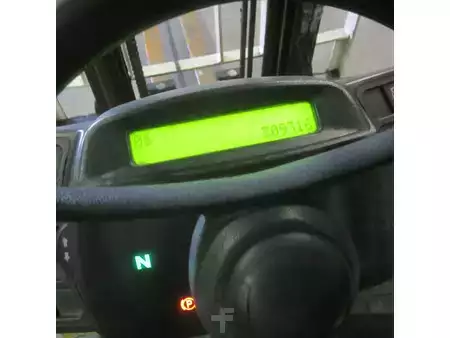 Gas truck 2015  Yale Heftruck GLP20LX, LPG, duplo, side shift. (8)