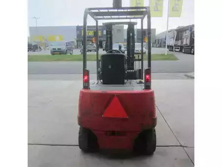 Elektryczne 4-kołowe 2007  Nichiyu Heftruck FPC25PN, elek., triplex, side shift, hydro vorkverstelling. (3)