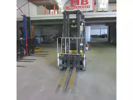 Gas gaffeltruck 2015  Yale Heftruck GLP20LX, LPG, duplo, side shift. (4)