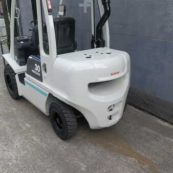 Diesel gaffeltruck 2015  Unicarriers YG1D2A30Q (4)