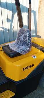 Diesel heftrucks 2000  Daewoo FD25 S3 (6)