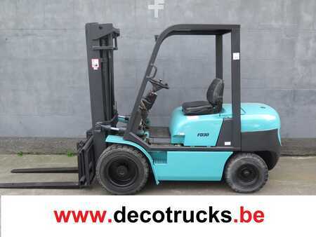 Dieselstapler - Patria PFD 30 (1)