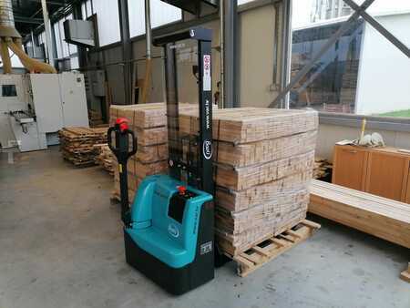 Pallet Stackers 2021  Baoli ES10-N01 (1)