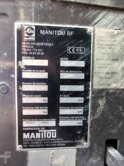 Empilhador telescópico-Fixo 2005  Manitou MRT1635 (17)