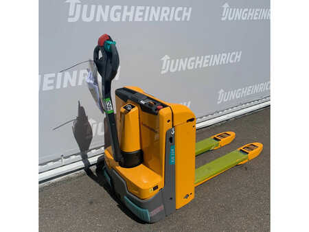 Elektrische palletwagens 2023  Jungheinrich EJE 114 1150mm (6)
