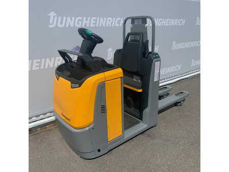 Vertikální vychystávací vozík 2017  Jungheinrich ECE 220 1150mm (8)