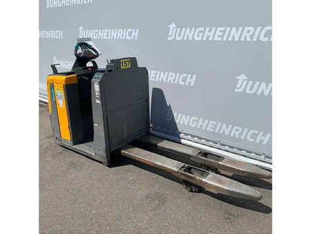 Vertikální vychystávací vozík 2018  Jungheinrich ECE 220 1600mm (2)