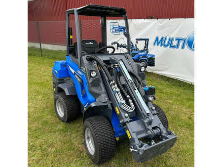 Telescopic forklift rigid 2025  MultiOne 6.3iDS Turvaraamiga (3)