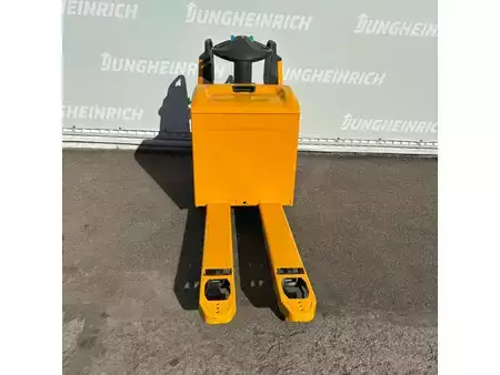 Transpallet elettrici 2017  Jungheinrich ERE 225 (4)