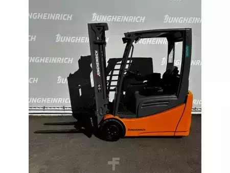 Chariots électriques à 3 roues 2017  Jungheinrich EFG 218k 4800 DZ 1200mm SS+POS (2)