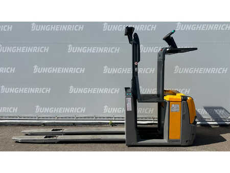 Recogepedido vertical 2017  Jungheinrich ECE 225HP-LJ 2400mm (5)