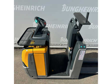 Vertikální vychystávací vozík 2017  Jungheinrich ECE 225HP-LJ 2400mm (6)