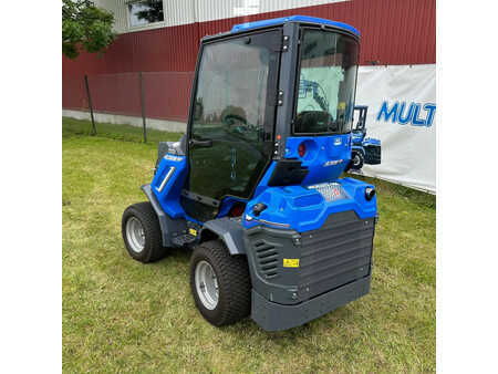 Sollevatori telescopici rigidi 2025  MultiOne 6.3iDS Kinnise kabiiniga (2)