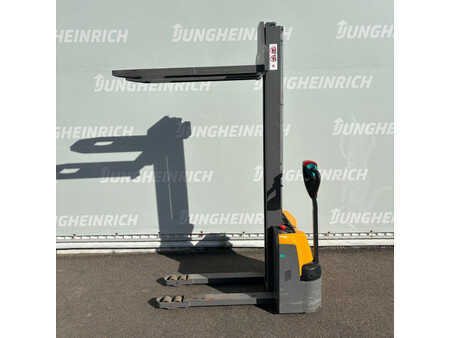 Stoccatori 2021  Jungheinrich EJC M10 190E 1150 mm (2)