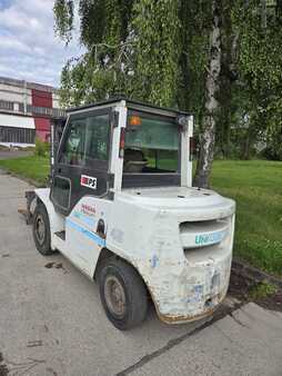 Diesel Forklifts 2015  Unicarriers ULS120DTFVXC570 (2)