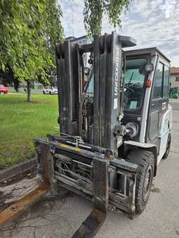 Diesel Forklifts 2015  Unicarriers ULS120DTFVXC570 (4)