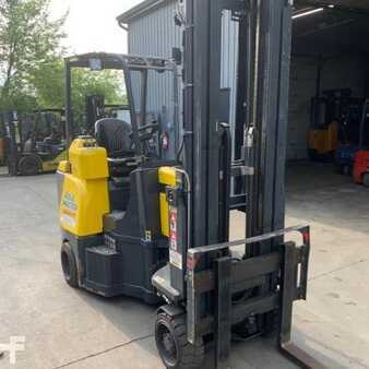 Carretilla pasillo estrecho 2018  Aisle Master 44SE (1)