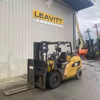 Propane Forklifts 2017  CAT Lift Trucks GP55N1 (1)