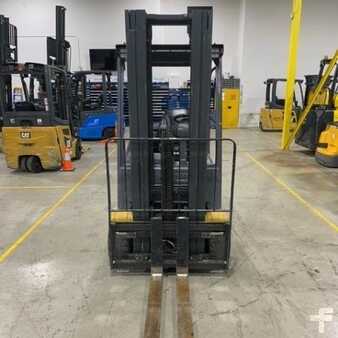 4 Wheels 2017  CAT Lift Trucks 2ETC3500 (4)