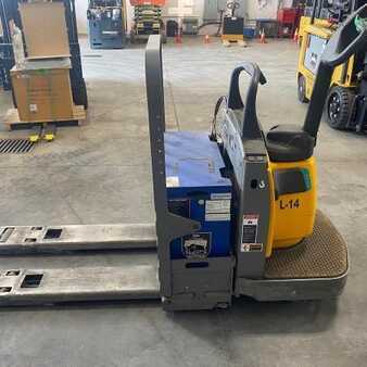 Electric Pallet Jacks - Jungheinrich ECR336A (4)