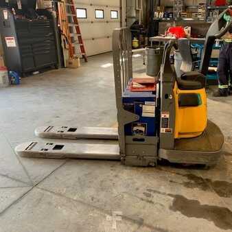 Electric Pallet Jacks - Jungheinrich ECR336A (4)