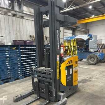 Carretilla pasillo estrecho 2013  Jungheinrich ETR 345 (1)