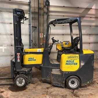 Kääntökelkkatrukki 2019  Aisle Master 44SE (1)