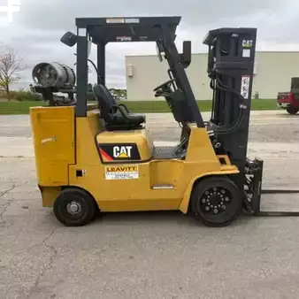 Propane Forklifts 2018  CAT Lift Trucks GC45K (1)