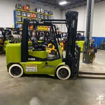 Propane Forklifts 2021  Clark CGC70 (1)