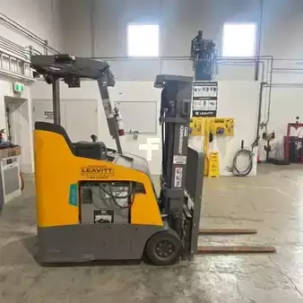4-Wheel Electric  Jungheinrich ETG318 (1)