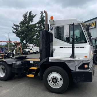 Tractor Industrial 2017  Ottawa T2 DOT (4) 