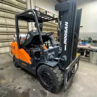 Propane Forklifts  Doosan G45S-7 (1)