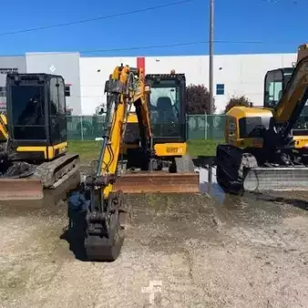 Misceláneos 2022  JCB 55Z-1 (1)