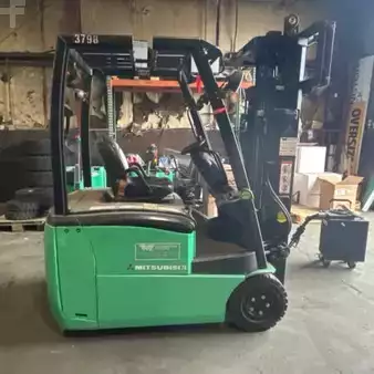 4-Wheel Electric 2017  Mitsubishi FB18PNT (1)