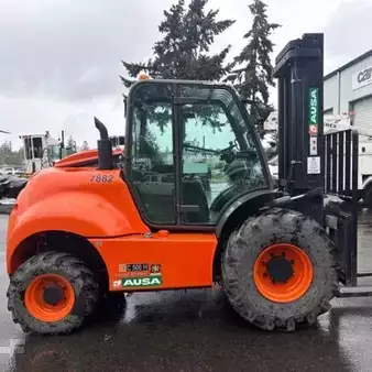 Rough Terrain Forklifts  Ausa C500H (1)