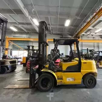 Propane Forklifts 2017  Hyundai 45L-7A (1)