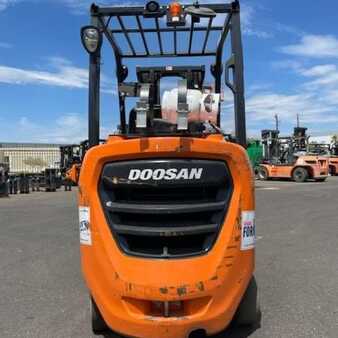 Propane Forklifts 2019  Doosan GC30S-9 (2)