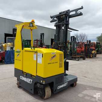 Carretilla retráctil de 4 vías 2019  Combilift MR (20)