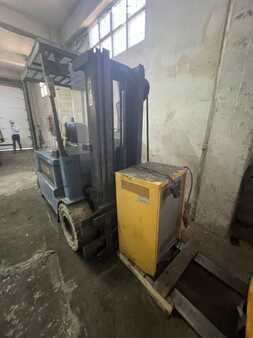 Sähkö - 4 pyör 2006  Clark GEX30 (3)