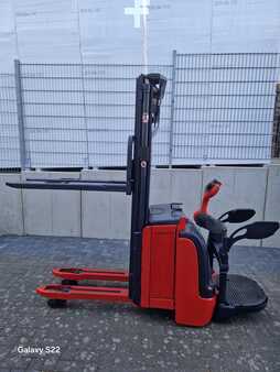 Hochhubwagen 2013  Linde l14/AP (1)
