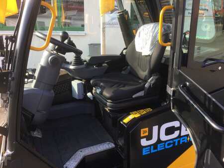 JCB Teletruk 35-22E