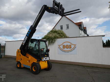 Telescopic forklift rigid 2025  JCB TLT 35-22 (1)