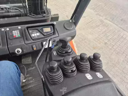 Elektro 4 Rad 2016  Toyota Traigo 80/70 (11)
