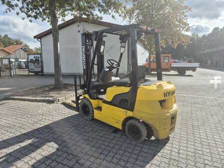 Dieseltruck 2014  Hyundai 20DA-7E (4)