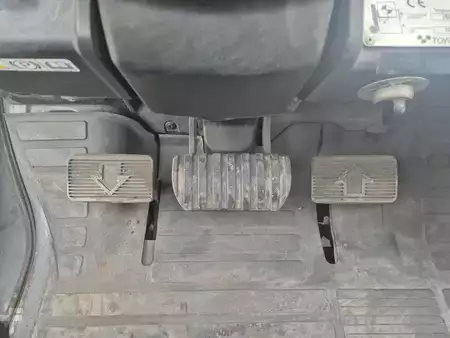 Dieselstapler 2014  Toyota Tonero HST 25 (10)
