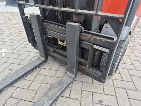 Chariots électriques à 4 roues 2019  Linde E 16 PH-02 (5)